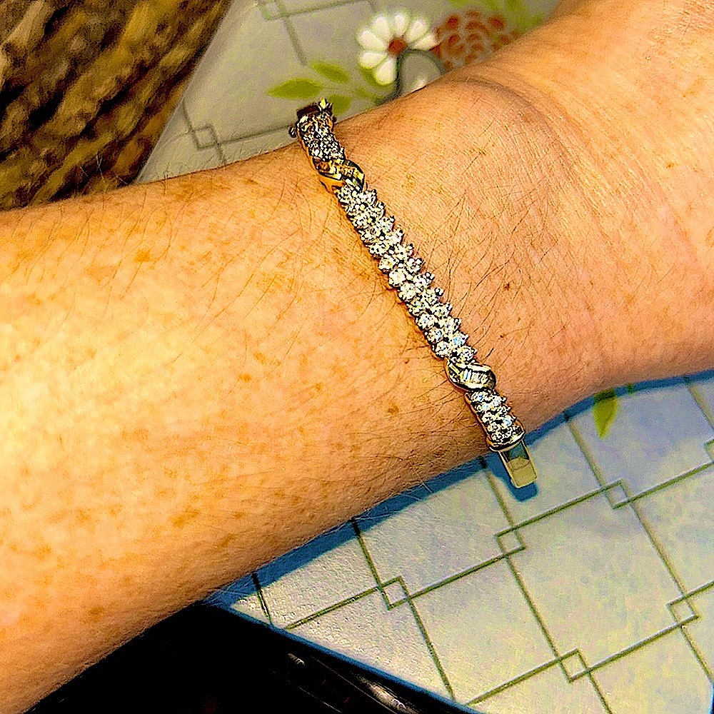 Vintage 14K Diamond Hinged Bangle Bracelet - Picture 3 of 8